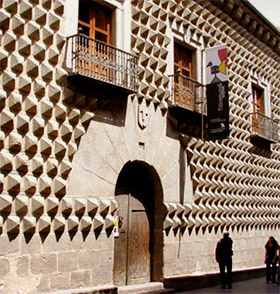 Escuela de Arte y Superior de Diseño Casa de los Picos de Segovia